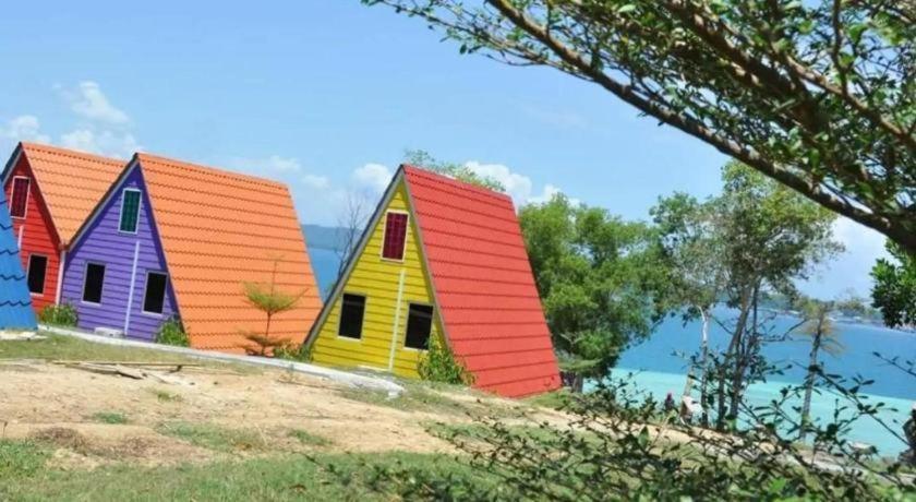 Dreamland Beach Holiday Kudat Esterno foto